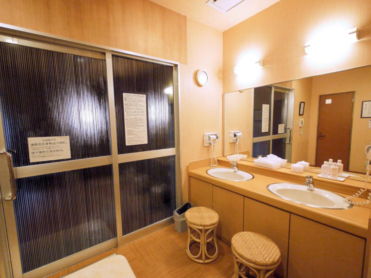 Hotel Route-Inn Toyokawa Inter Exterior foto